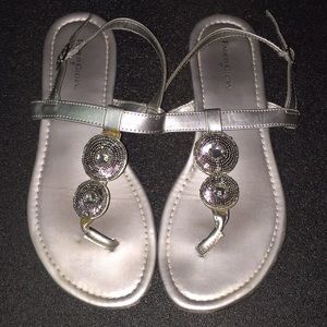 Faded glory women’s sandals
